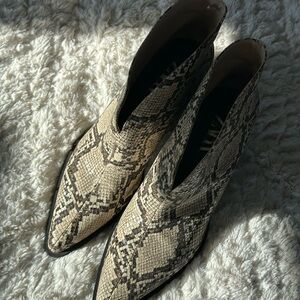 Zara snakeskin print boots